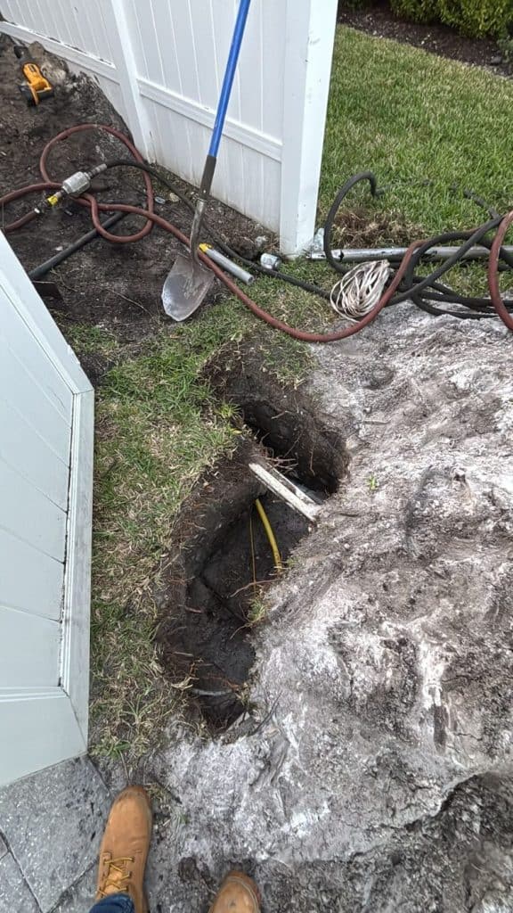 Hand-dug tie-in pit with boring equipment on site — serving Margate, FL